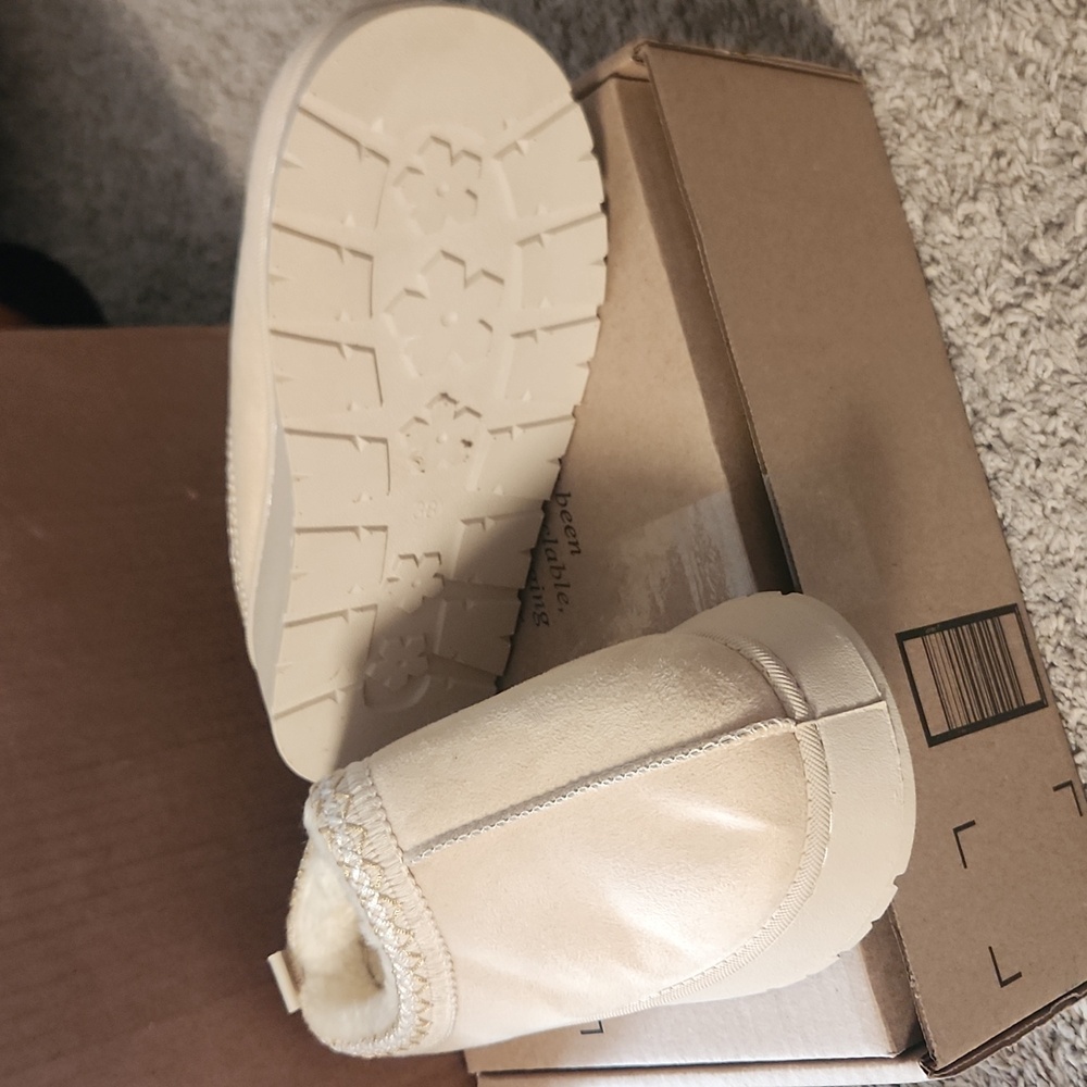 Platform Ankle Boots - Picture 4 of 7